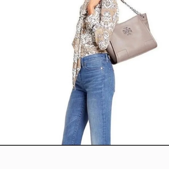 Tory Burch Britten Small Slouch - Picture 3 of 5